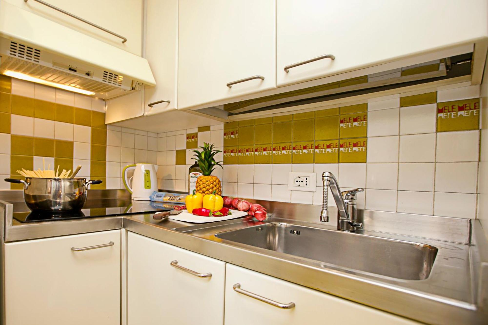 Residenza Rocca Del Lago 2 - Happy Rentals Riva del Garda Extérieur photo